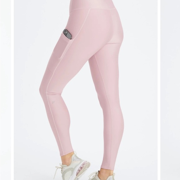 NWT FABLETICS cold weather leggings - Picture 2 of 4